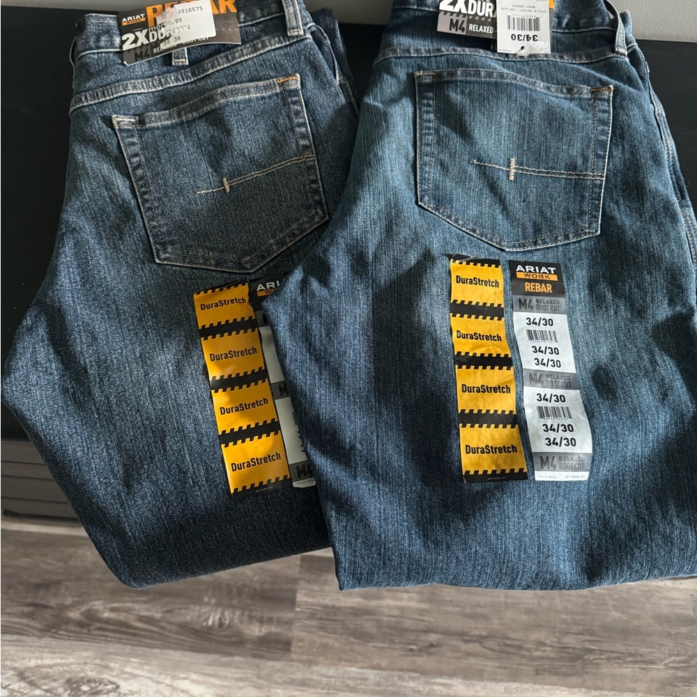 Ariat Men's Relaxed Fit Dark Blue Jeans